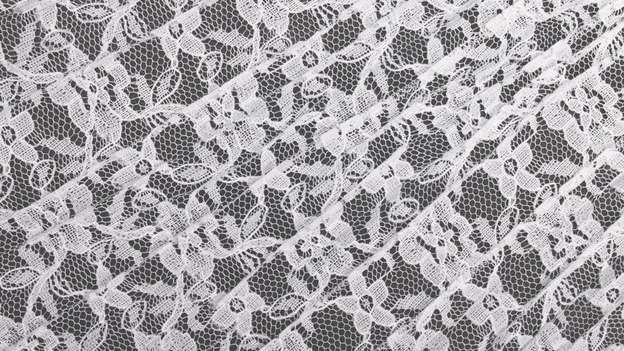 Royal Universal Lace